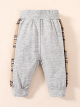 Load image into Gallery viewer, Baby Bear Graphic Sweatshirt and Joggers Set
