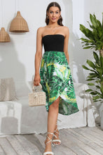 Load image into Gallery viewer, Botanical Print Strapless Tulip Hem Dress
