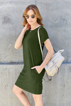 Load image into Gallery viewer, Basic Bae Full Size Round Neck Short Sleeve Dress with Pockets
