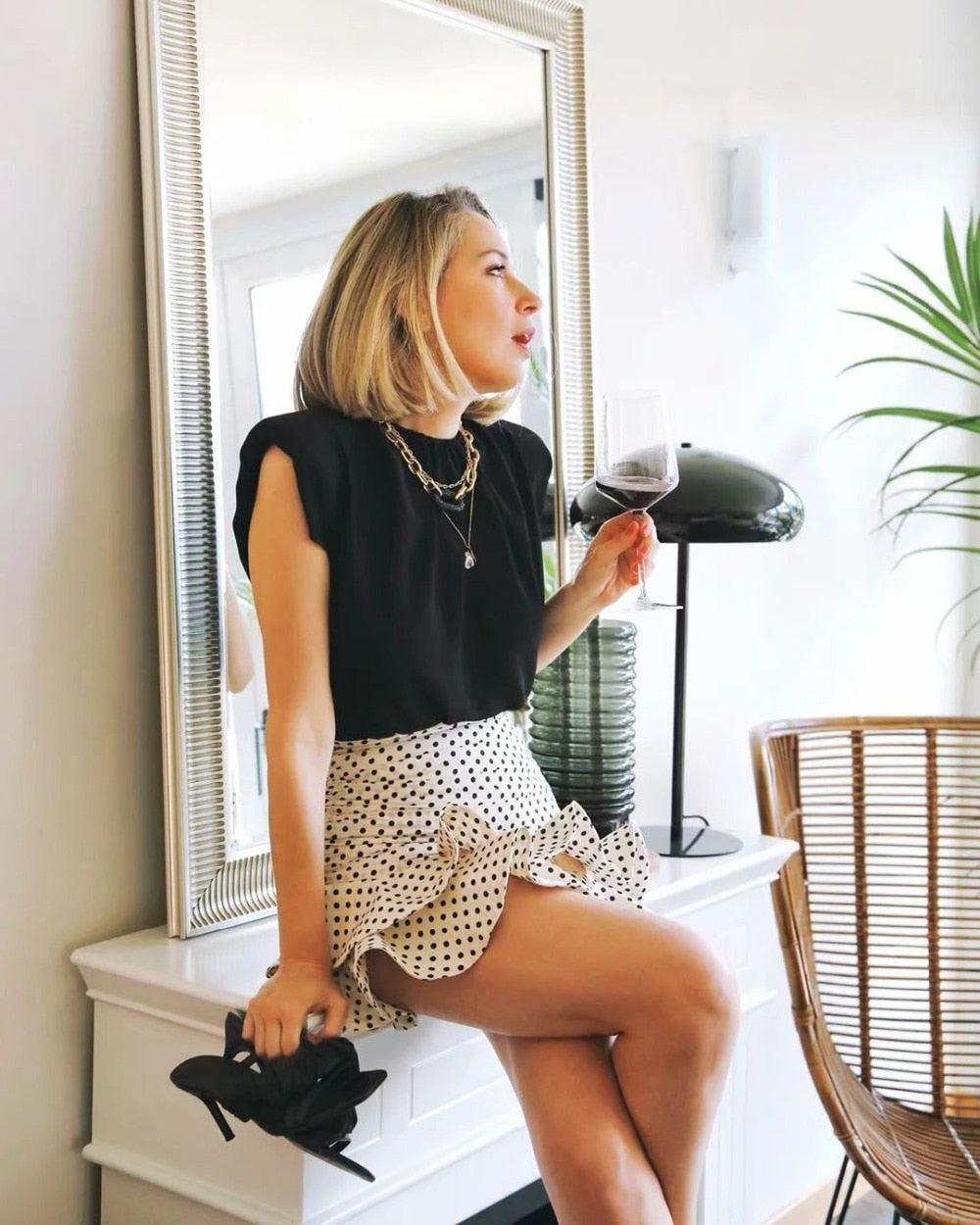 2021 new JFB women vanilla polka dot High-waisted mini skirt Ruching detail Ruffled hem Back hidden in-seam zip closure skirt