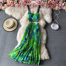 Load image into Gallery viewer, Bohemian Vacation Beach 2pcs Set Women Floral Printed Short Strapless Tops And High Waist Pleated Long Skirt Suit Spring Summer
