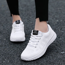 Load image into Gallery viewer, 2020 Women Sport Shoes Fashion Platform Sneakers Ladies Spring Winter Flats Running Shoes Woman
