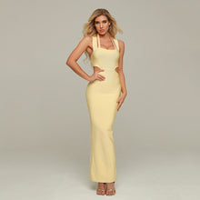 Load image into Gallery viewer, 2020 New Bandage Long Dress Sexy Backless Sleeveless Yellow Bodycon Runway Dress Women Club Celebrity Evening Party Vestidos
